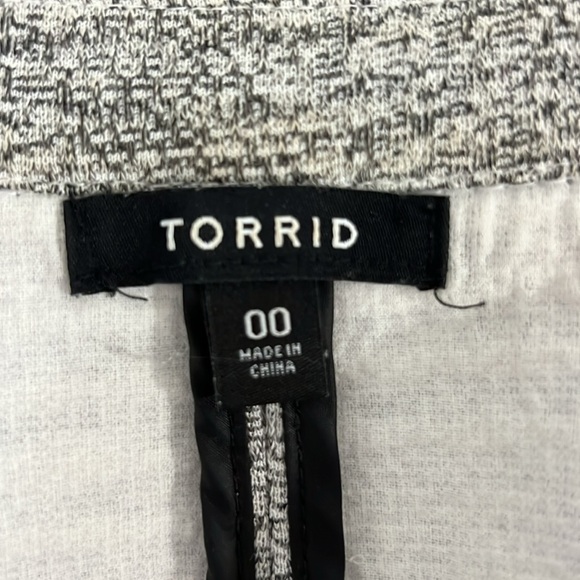 Torrid Women's Gray Blazer Coat - Picture 8 of 8